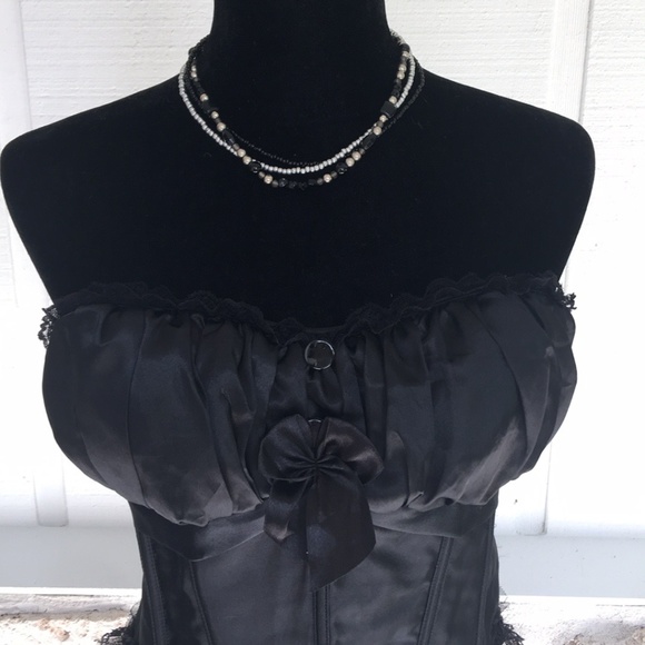 Other - Black satin corset
